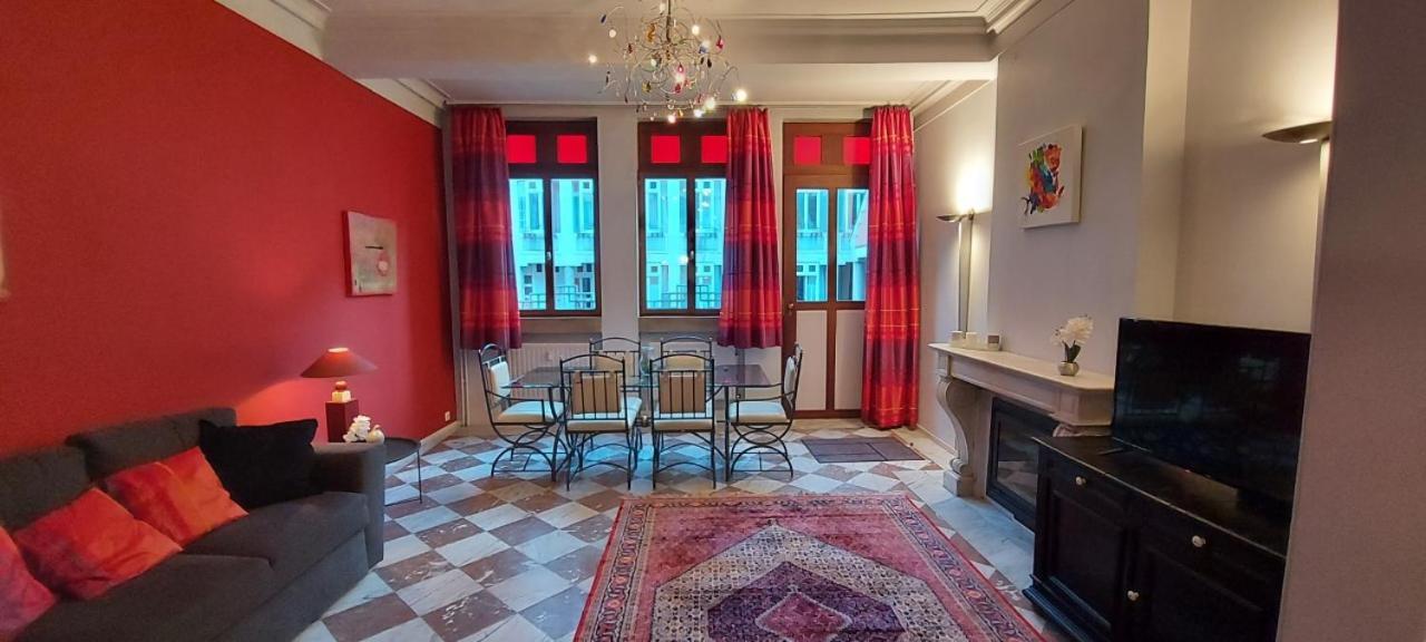 Duplex 2 Chambres Situe Au Centre Du Coeur Historique De Льеж Экстерьер фото